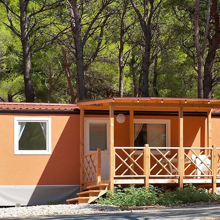 Mobile Homes Basko Polje Campground Baška Voda Esterno foto