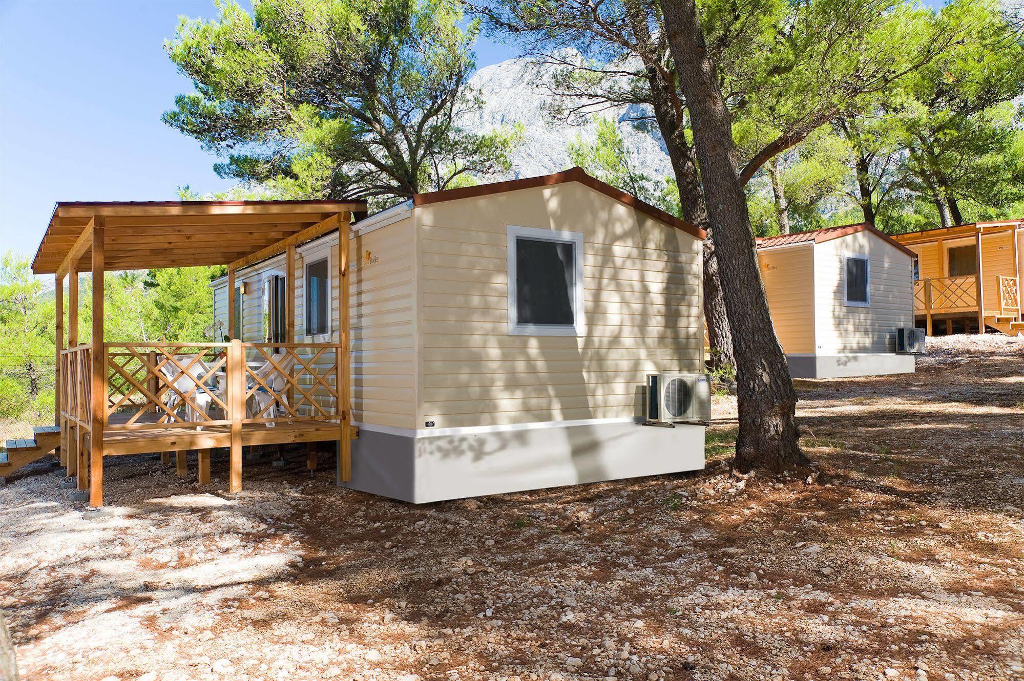 Mobile Homes Basko Polje Campground Baška Voda Esterno foto