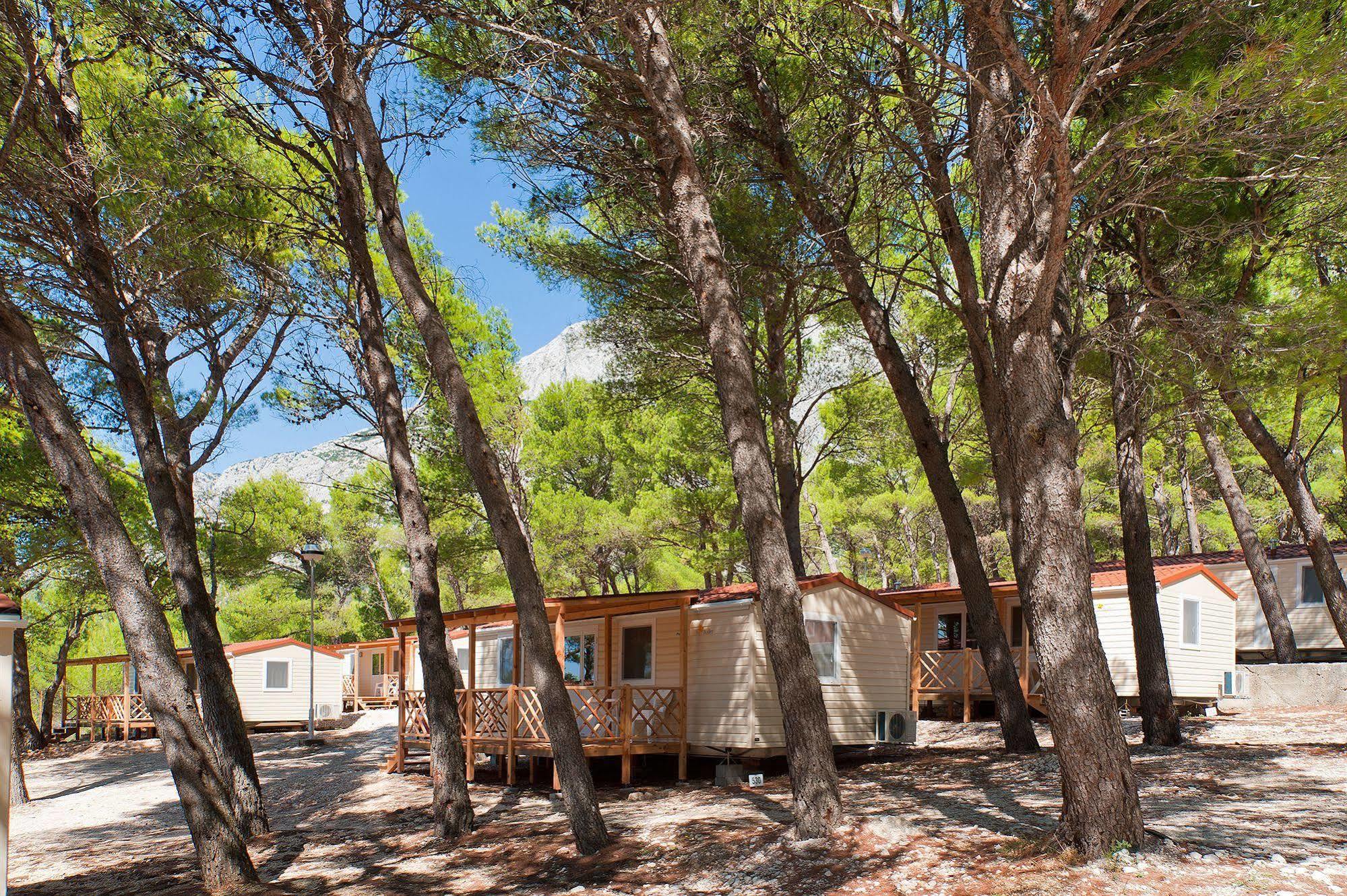 Mobile Homes Basko Polje Campground Baška Voda Esterno foto